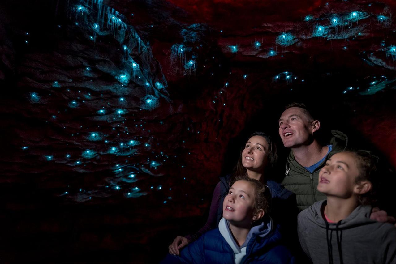 Fiordland Lodge Te Anau Eksteriør bilde